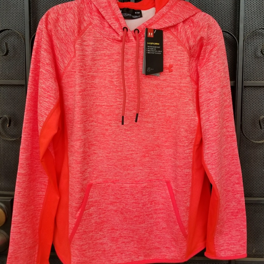 Under Armour Storm
